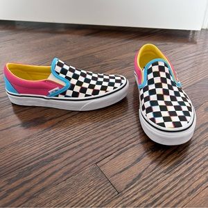 Vans checkerboard slip ons size 7